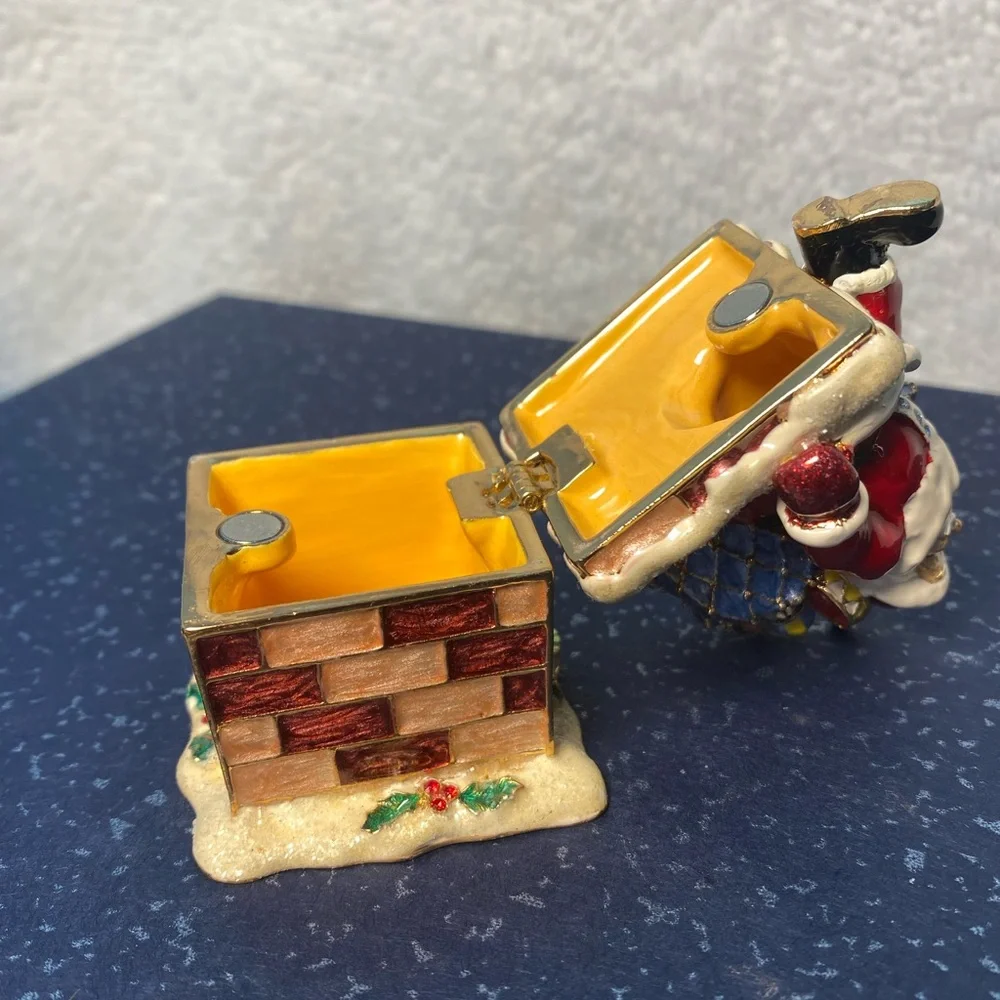 Kubla Crafts Bejeweled Enamel Over Pewter Santa on Chimney Trinket Box